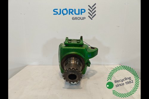 salg af John Deere 7920 LEFT Front Axle, Swivel Housing