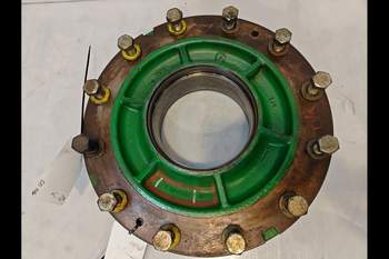 salg af John Deere 7920 LEFT Front axle hub