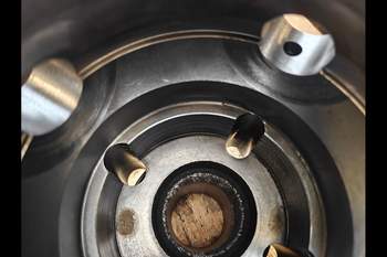 salg af John Deere 7920 Front axle differential