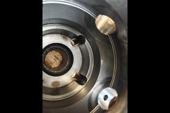salg af John Deere 7920 Front axle differential