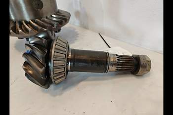 salg af John Deere 7920 Front axle differential