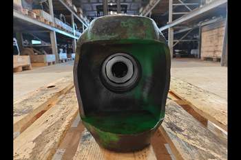 salg af John Deere 7920 RIGHT Front axle house