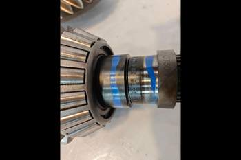 salg af John Deere 6900 Front axle differential