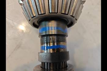 salg af John Deere 6900 Front axle differential