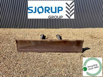 Volvo ECR88 D Dozer Blade Volvo ECR88 D Dozer Blade