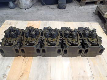 salg af Zylinderkopf Doosan Daewoo DL300-3
