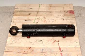 salg af Hydraulische Zylinder Massey Ferguson 8937