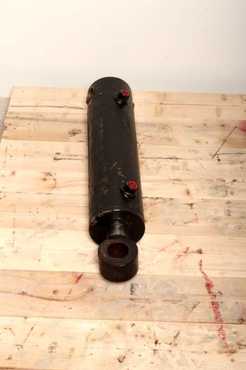 salg af Hydraulische Zylinder Massey Ferguson 8937