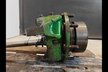 salg af John Deere 6300 RIGHT Front axle final drive