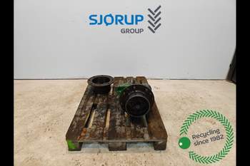 salg af John Deere 6300 RIGHT Front axle final drive