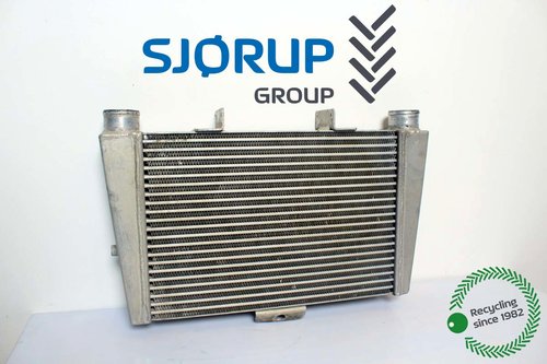 salg af Intercooler Renault Ares 836