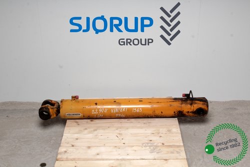 salg af Hydraulische Zylinder Venieri 1363