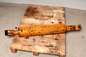 salg af Hydraulische Zylinder Venieri 1363