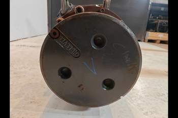 salg af Challenger MT665C Disassembled front axle