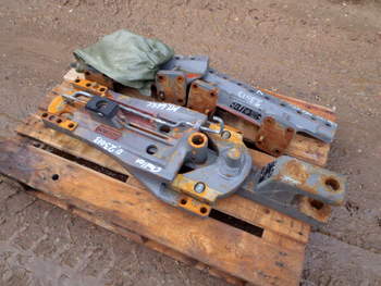 salg af Anhängerkupplung Challenger MT665C