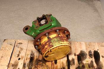 salg af Endandtrieb Vorderachse John Deere 6930 RECHT