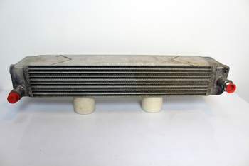 salg af Ölkühler Manitou MLT840-137 PS