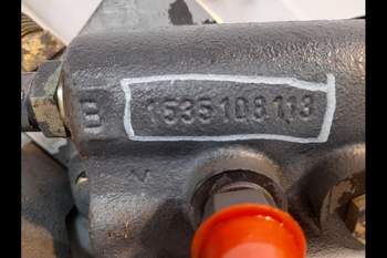 salg af Hydraulisch bremse ventil New Holland 8870 A