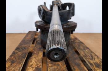 salg af Endandtrieb Vorderachse New Holland 8870 A LINKS