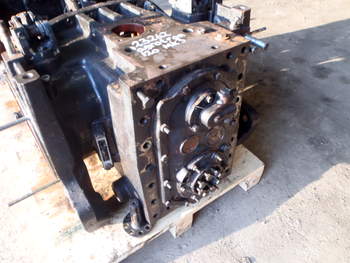 salg af Hinterachsen Deutz-Fahr Agrotron 120