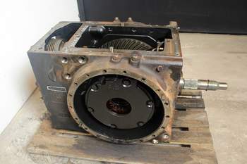 salg af Hinterachsen Case MX285