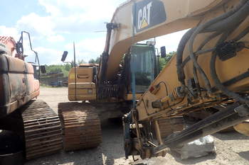salg af Caterpillar 323D Excavator