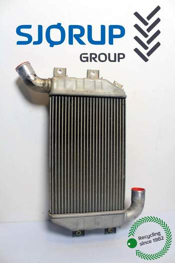 New Holland E215 Intercooler New Holland E215 Intercooler