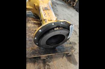 salg af Hinterachsgehäuse Volvo L90 F LINKS