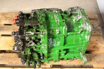 salg af Getriebe John Deere 6520
