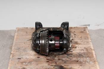 salg af Vorderachsdifferential Massey Ferguson 6270