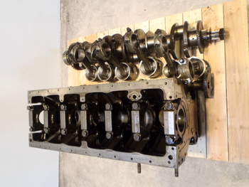 salg af Shortblock New Holland TVT155