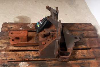 salg af Anhängerkupplung Massey Ferguson 3060