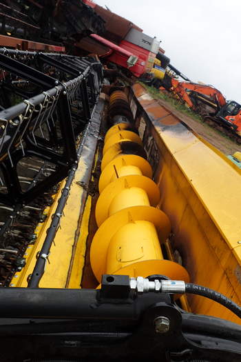 salg af Schneidewerk New Holland  