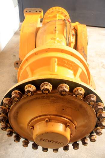 salg af Hinterachse Volvo L150 E