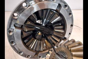 salg af Differentiale, Hinterachsen Valtra T191