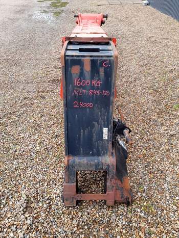 salg af Teleskoplader Arm Manitou MLT845-120