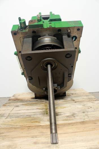salg af Zapfwellengetriebe John Deere 6195 R