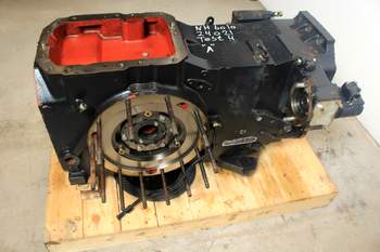 salg af Hinterachsen New Holland T6010