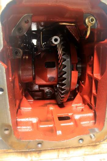 salg af Hinterachsen New Holland T6010