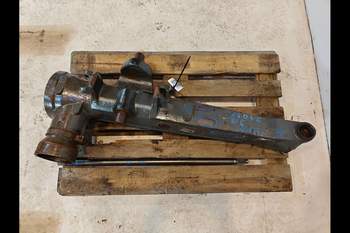 salg af Fendt Farmer 312 RIGHT Front axle house