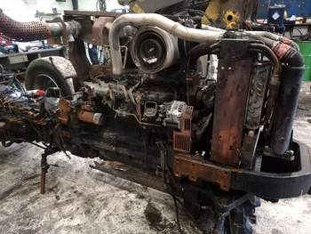 salg af New Holland TM155 traktor