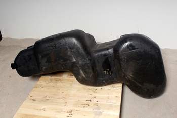 salg af Kraftstofftank Deutz-Fahr Agrostar 6.11