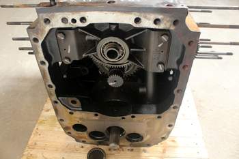 salg af Hinterachsen Massey Ferguson 7726
