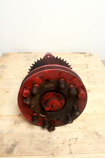 salg af Zapfwellenkupplungen Massey Ferguson 185