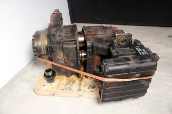 salg af Getriebe Komatsu WA480-6