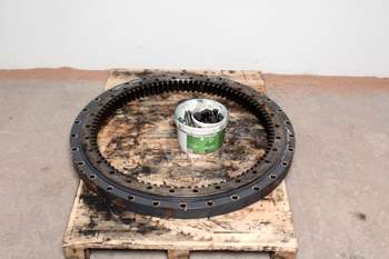 salg af Drehkranz Terex TC85
