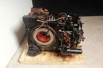 salg af Hinterachsen Massey Ferguson 8240