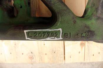 salg af Vorderachsbock John Deere 6150 R