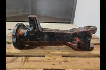 salg af Deutz-Fahr Agrotron 106 LEFT Front axle house