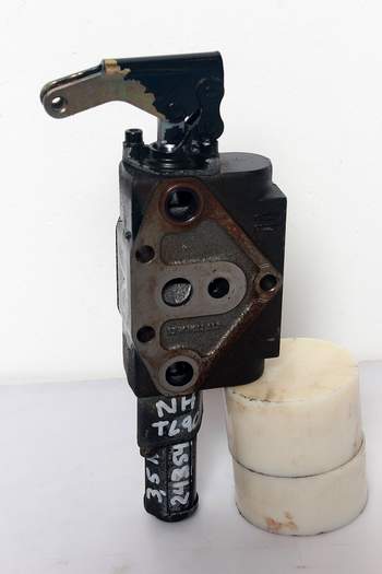 salg af Zusatzsteuergerät New Holland TL90 A